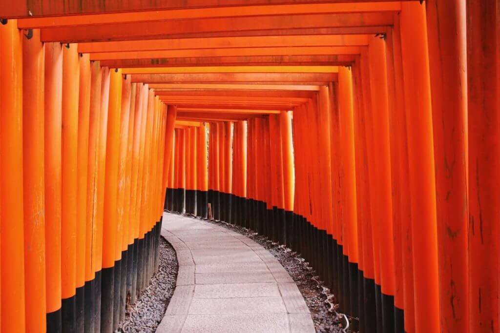 fushimi inari torii gates