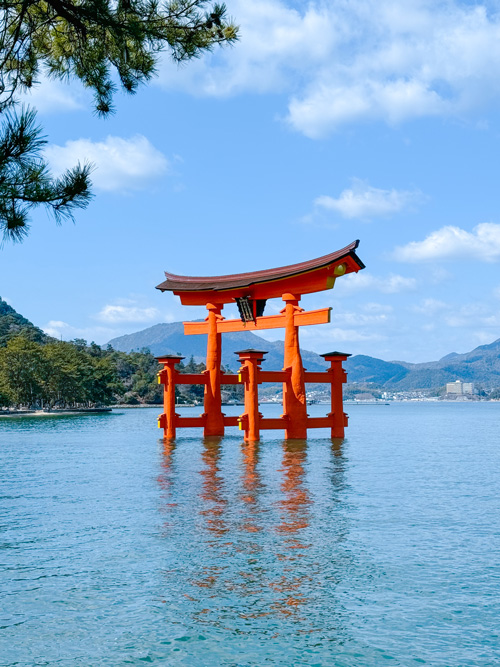 miyajima gaint torii miyajima gaint torii