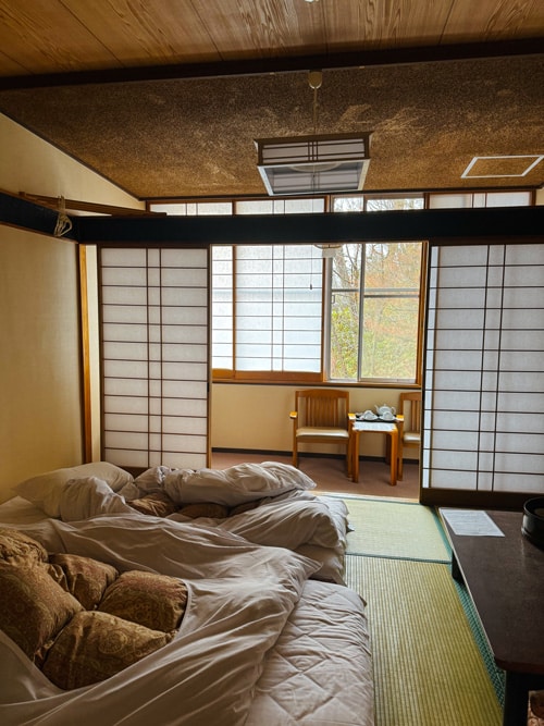 Kirishimaya Ryokan room