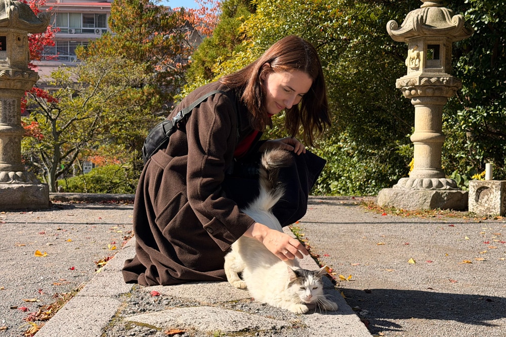 nele with cat in unzen