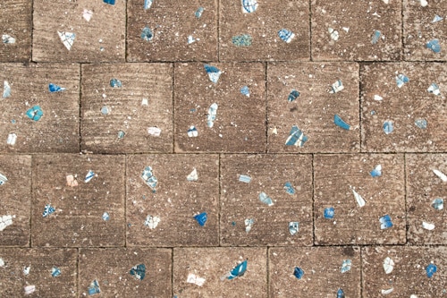 porcelain in pavement in arita